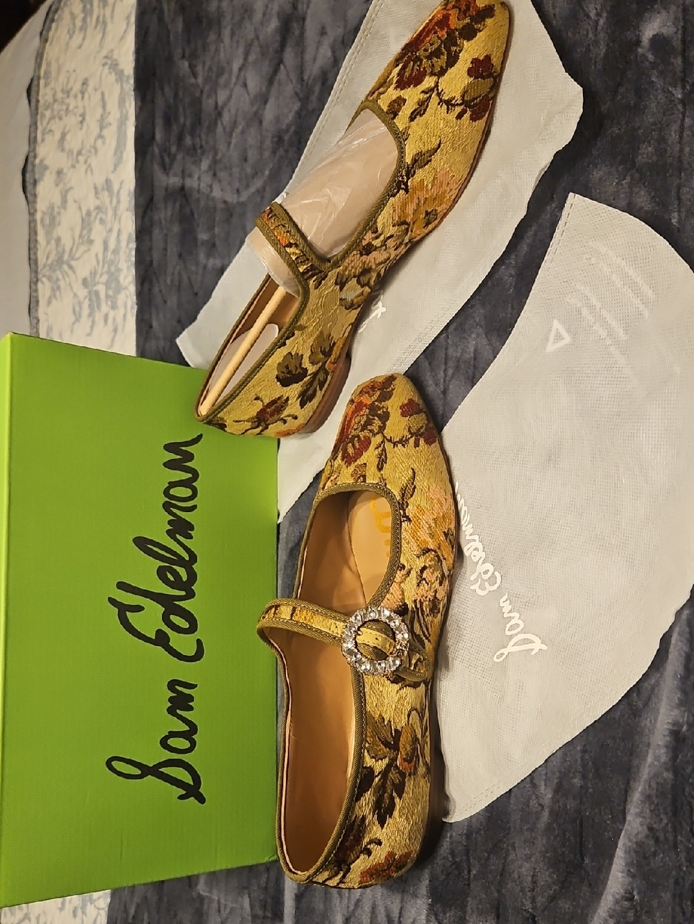 New, Never Worn- Sam Edelman Floral Tapestry Mary Jane Flats. Size 10 - Picture 5 of 5